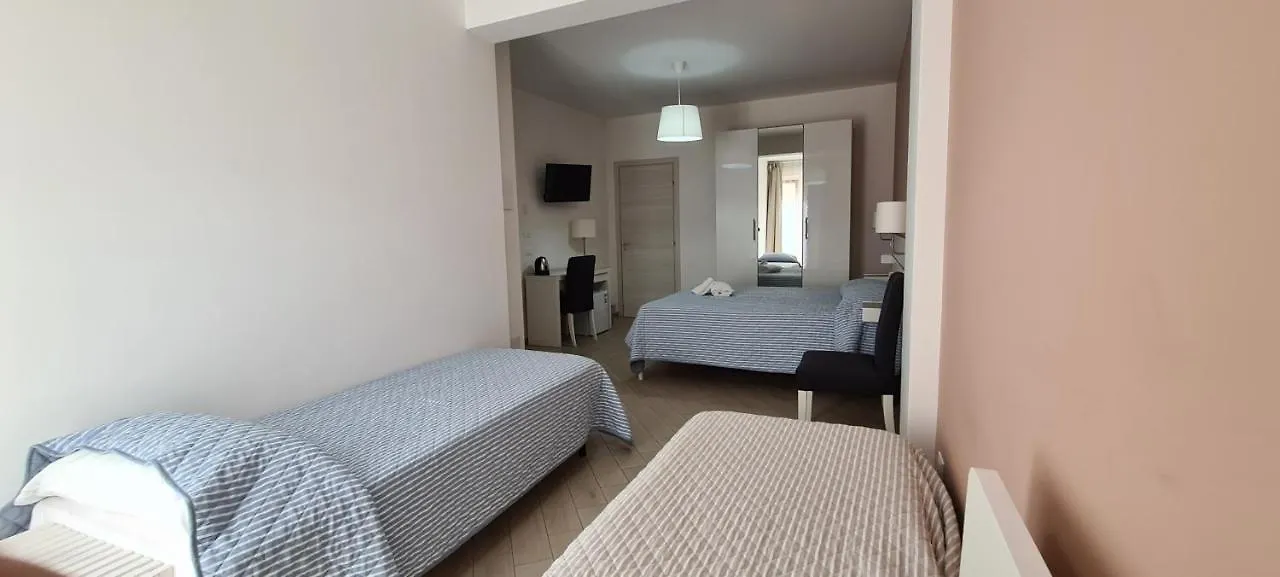 Belvedere Rent Rooms Campofelice Di Roccella 3*,  Italy