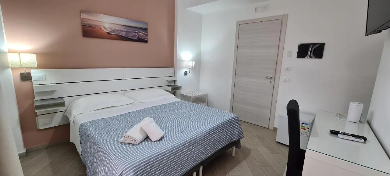 Belvedere Rent Rooms 3*, كامبوفيليتْشّي دي روتْشّي إيطاليا