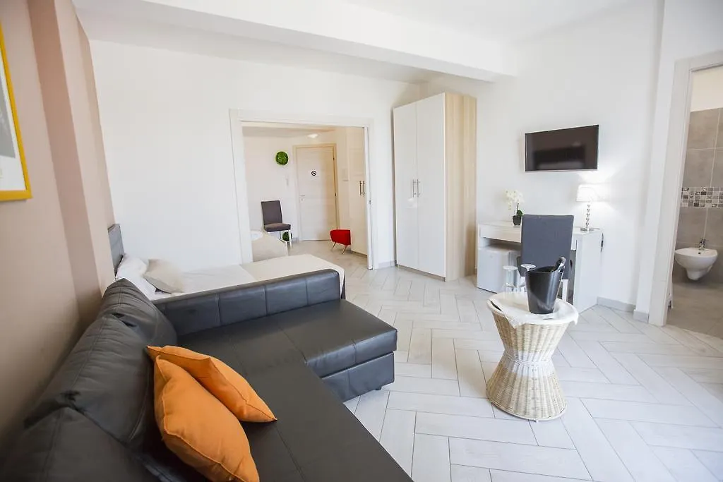Bed & Breakfast Belvedere Rent Rooms Campofelice Di Roccella