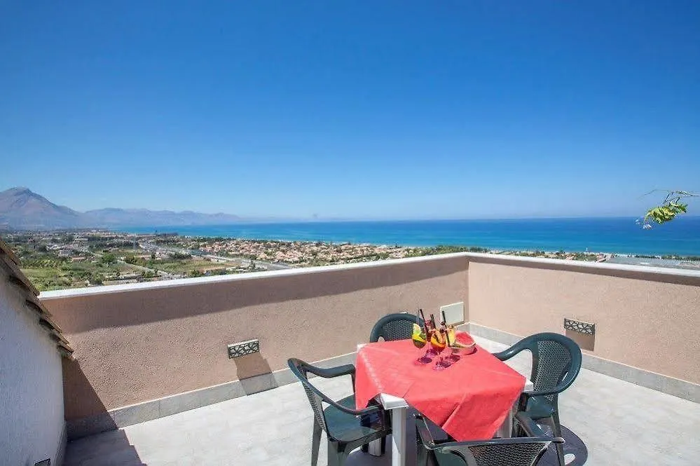 *** Bed & Breakfast Belvedere Rent Rooms Campofelice Di Roccella Italy