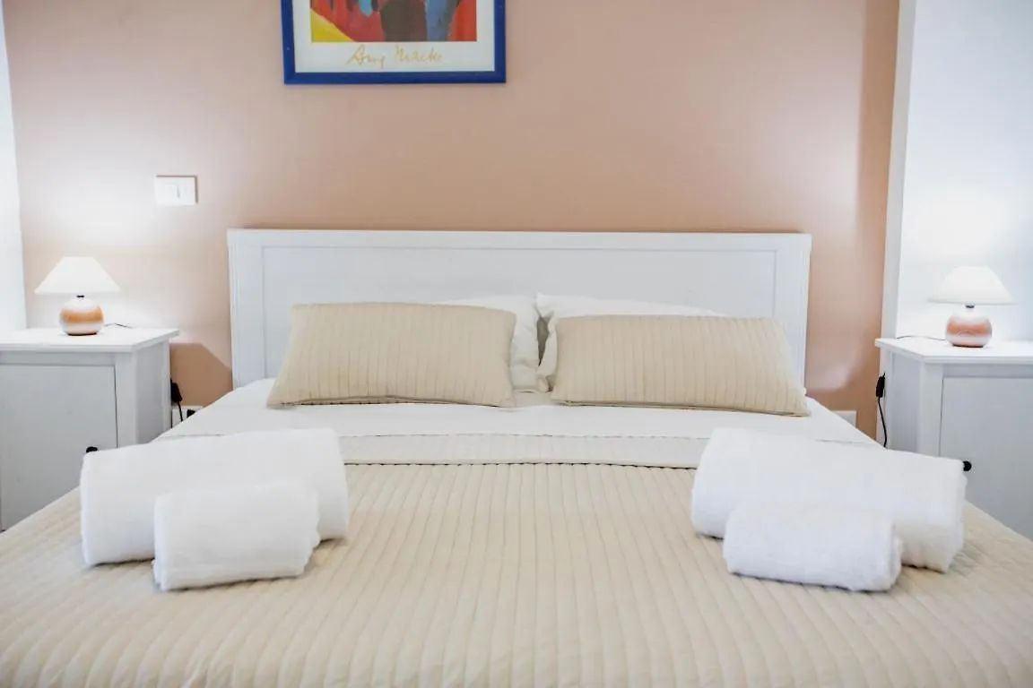 Belvedere Rent Rooms فندق مبيت وإفطار