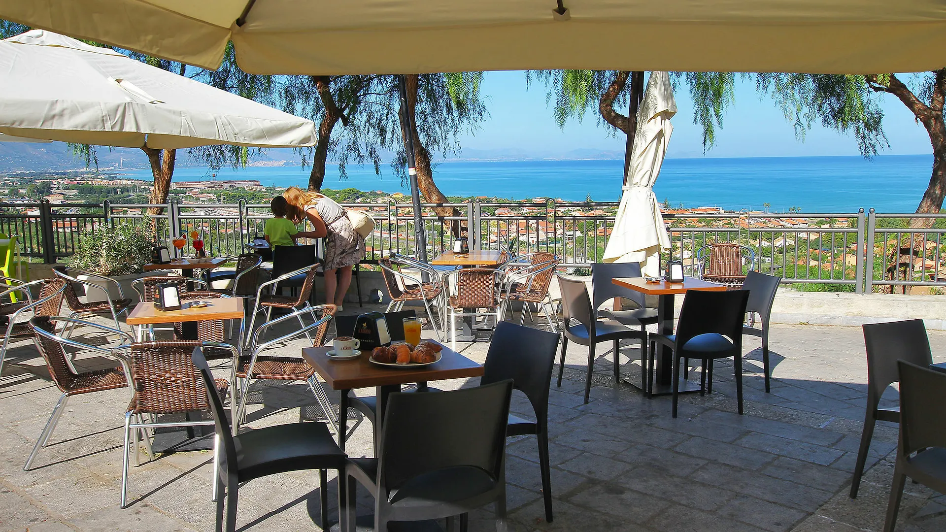 Belvedere Rent Rooms Campofelice Di Roccella